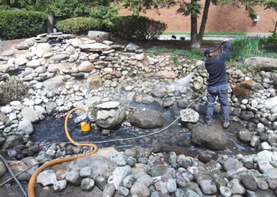 pond cleaning